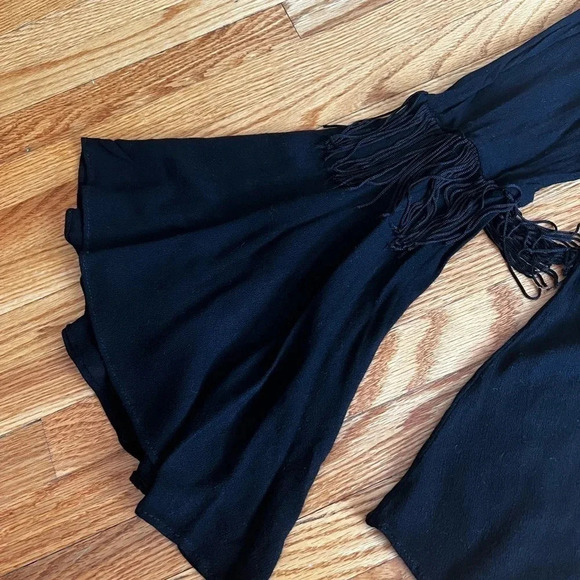 Forever21 long sleeve - Picture 2 of 6